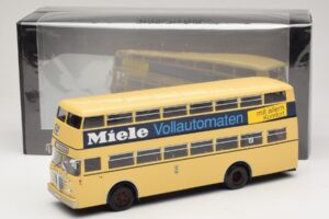 Bussing D2U Heckturen Miele Minichamps 1:43 439071086 Metal — zdjęcie 6 z 6