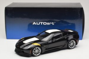 Chevrolet Corvette C7 Grand Sport Czarny z Białymi Pasami AUTOart 1:18 71273 Kompozyt — zdjęcie 8 z 8