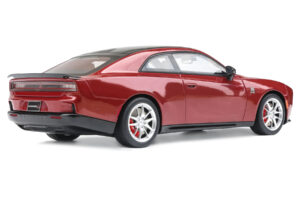 Dodge Charger Daytona Scat Pack Redeye Red GT Spirit 1:18 GT585 Żywica — zdjęcie 2 z 5