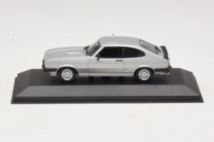 Ford Capri RS Mk1 Srebrny Minichamps 1:43 430085804 Metal