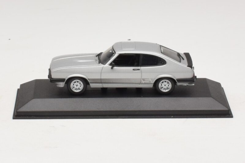 Ford Capri RS Mk1 Srebrny Minichamps 1:43 430085804 Metal