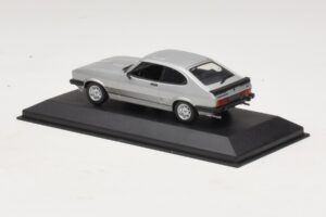 Ford Capri RS Mk1 Srebrny Minichamps 1:43 430085804 Metal — zdjęcie 3 z 4