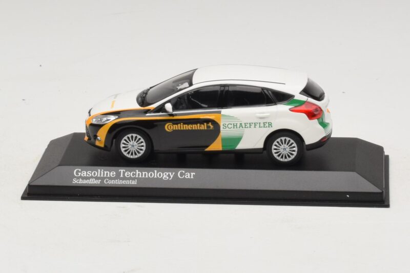 Ford Focus Benzynowy Samochód Technologiczny Continental Schaeffler Minichamps 1:43 AB65A Metal