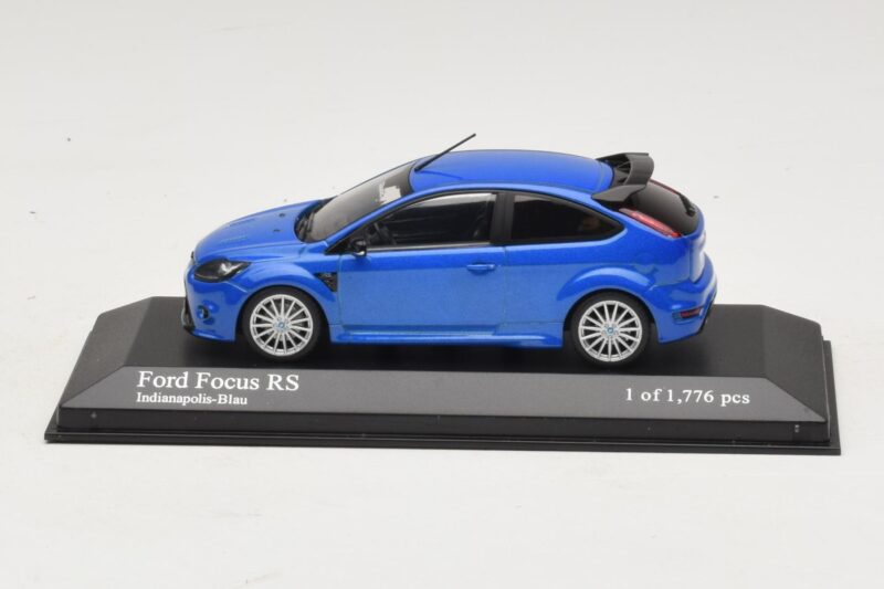 Ford Focus RS Mk2 Niebieski Metalik Minichamps 1:43 Ford Focus RS Mk2 Niebieski Metalik Minichamps 1:43 400088101 Metal