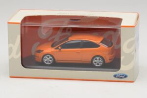 Ford Focus ST Mk2 Electric Orange Minichamps 1:43 400087302 Metal — zdjęcie 4 z 4