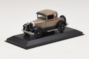 Ford Model A Standard Coupe Beżowy Minichamps 1:43 400082102 Metal — zdjęcie 2 z 4