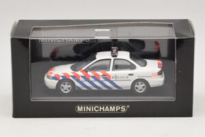 Ford Mondeo Mk1 Sedan Policja Minichamps 1:43 433082091 Metal — zdjęcie 4 z 4