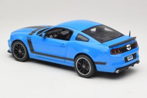 Ford Mustang Boss 302 S197 Niebieski Shelby Collectibles 1:18 25414S Metal — zdjęcie 7 z 8