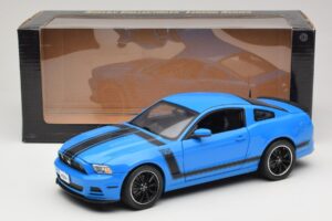 Ford Mustang Boss 302 S197 Niebieski Shelby Collectibles 1:18 25414S Metal — zdjęcie 8 z 8