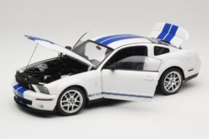 Ford Shelby Cobra GT500 Concept Biały z Niebieskim Pasem AUTOart 1:18 73052 Metal — zdjęcie 2 z 8