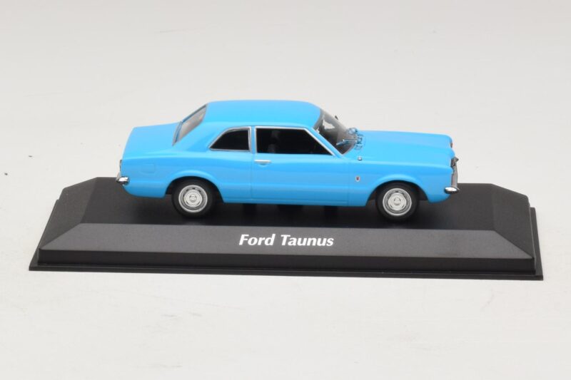 Ford Taunus TC Coupe Jasnoniebieski Maxichamps 1:43 Ford Taunus TC Coupe Jasnoniebieski Maxichamps 1:43 940081301 Metal