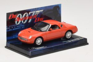 Ford Thunderbird Die Another Day Minichamps 1:43 045132 Metal — zdjęcie 2 z 5