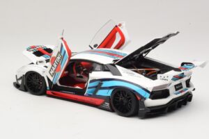Lamborghini Aventador LB Works Martini Livery AUTOart 1:18 79185 Kompozyt — zdjęcie 5 z 8