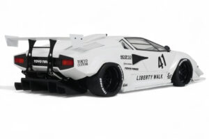 Lamborghini Countach LB-Works Biały GT Spirit 1:18 Z356-WH Żywica — zdjęcie 2 z 5