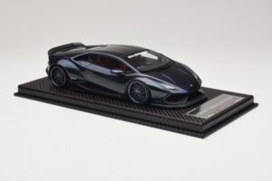 Lamborghini Huracan Liberty Walk Chameleon Blue GS Model 1:18 REMC045 Żywica — zdjęcie 4 z 7