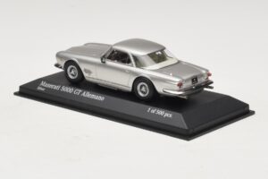 Maserati 5000 GT Allemano Srebrny Minichamps 1:43 437123324 Metal — zdjęcie 3 z 4