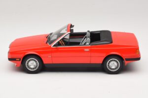 Maserati Biturbo Spyder Czerwony Minichamps 1:18 107123530 Żywica — zdjęcie 3 z 6