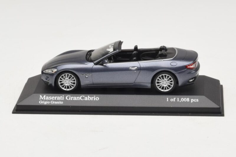 Maserati GranCabrio Szary Metalik Minichamps 1:43 Maserati GranCabrio Szary Metalik Minichamps 1:43 400123931 Metal