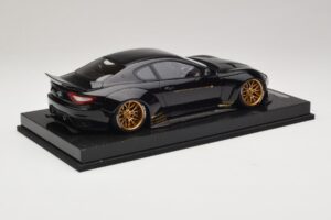 Maserati GranTurismo Liberty Walk Czarny ze Złotymi Felgami AB Models 1:18 MAS-LB08-C Żywica — zdjęcie 2 z 7