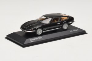 Maserati Indy Czarny Minichamps 1:43 437123121 Metal — zdjęcie 2 z 4
