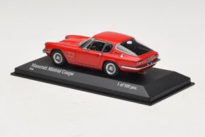 Maserati Mistral Czerwony Minichamps 1:43 437123424 Metal — zdjęcie 3 z 4