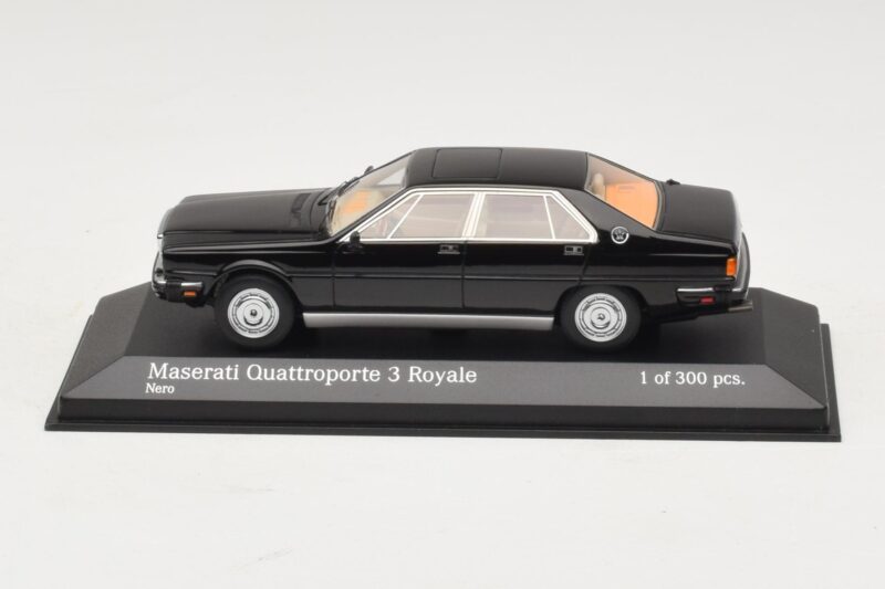 Maserati Quattroporte III Royale Czarny Minichamps 1:43 Maserati Quattroporte III Royale Czarny Minichamps 1:43 437123501 Metal