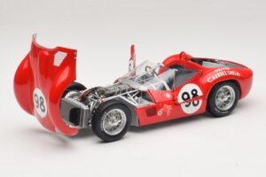 Maserati Tipo 61 #98 C. Shelby Times Mirror Grand Prix for Sportscars 1960 Minichamps 1:18 100601298 Metal — zdjęcie 2 z 8