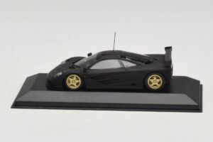 McLaren F1 GTR Prototype Czarny Matowy Ze Złotymi Felgami Minichamps 1:43 MCLAREN008 Metal — zdjęcie 3 z 4