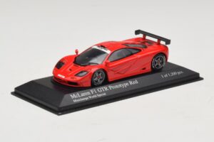 McLaren F1 GTR Prototype World Special Czerwony Minichamps 1:43 MCLAREN007 Metal