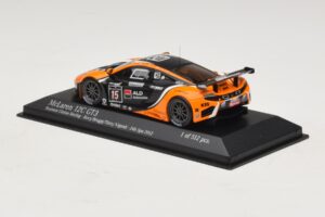 McLaren MP4-12C GT3 #15 Boutsen Racing Bovy / Broggi 24 Hours of Spa 2012 Minichamps 1:43 437121315 Metal — zdjęcie 3 z 4