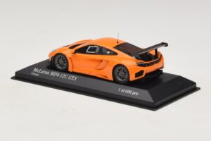 McLaren MP4-12C GT3 Street Pomarańczowy Minichamps 1:43 437121399 Metal — zdjęcie 3 z 4