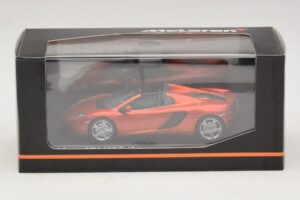 McLaren MP4-12C Spider Pomarańczowy Metalik Minichamps 1:43 530133030 Metal — zdjęcie 4 z 4