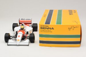 McLaren MP4/8 Ford #8 A. Senna Winner European GP 1993 Minichamps 1:18 540931818 Metal — zdjęcie 3 z 7