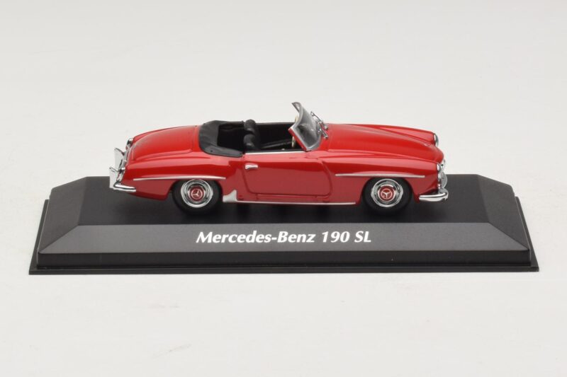 Mercedes 190 SL Czerwony Maxichamps 1:43 Mercedes 190 SL Czerwony Maxichamps 1:43 940033131-O Metal