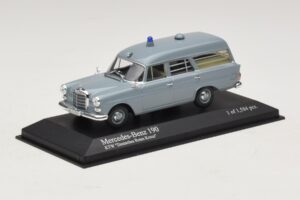 Mercedes 190 W110 Ambulans DRK Minichamps 1:43 400037270 Metal — zdjęcie 2 z 4