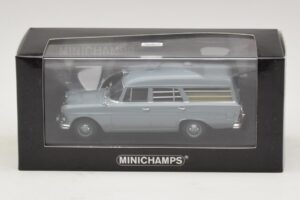 Mercedes 190 W110 Ambulans DRK Minichamps 1:43 400037270 Metal — zdjęcie 4 z 4
