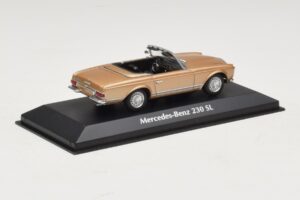 Mercedes 230 SL W113 Złoty Metalik Maxichamps 1:43 940032230 Metal — zdjęcie 2 z 4