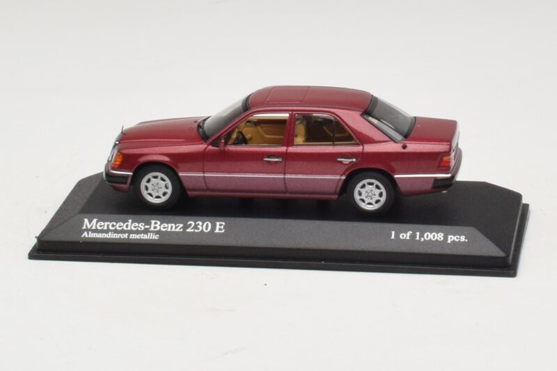 Mercedes 230E W124 Czerwony Metalik Minichamps 1:43 400037001 Metal