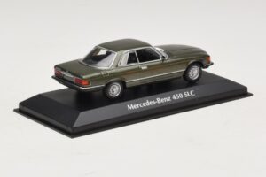Mercedes 450 SLC C107 Ciemnozielony Metalik Maxichamps 1:43 940033420 Metal — zdjęcie 2 z 4