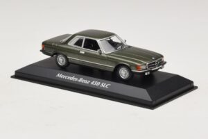 Mercedes 450 SLC C107 Ciemnozielony Metalik Maxichamps 1:43 940033420 Metal — zdjęcie 3 z 4