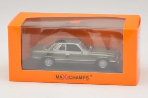 Mercedes 450 SLC C107 Ciemnozielony Metalik Maxichamps 1:43 940033420 Metal — zdjęcie 4 z 4