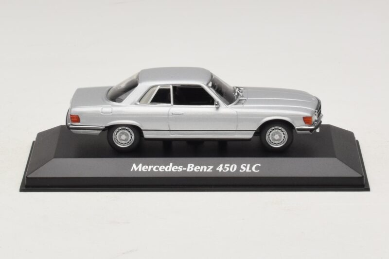 Mercedes 450 SLC C107 Srebrny Maxichamps 1:43 940033421 Metal