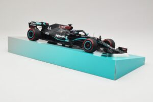 Mercedes AMG Petronas W11 EQ Performance #44 L. Hamilton 91st F1 Win Eifel GP 2020 Minichamps 1:18 113201144 Metal — zdjęcie 4 z 6
