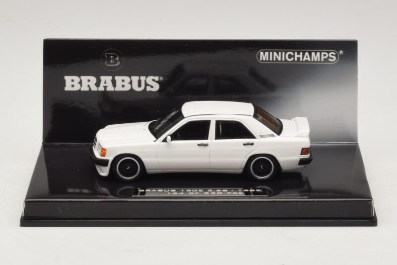 Mercedes Brabus 3.6S 190E W201 Biały Minichamps 1:43 Mercedes Brabus 3.6S 190E W201 Biały Minichamps 1:43 437032602 Metal