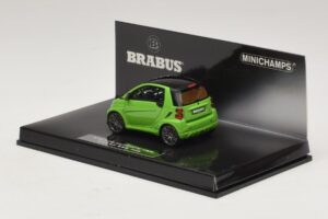 Mercedes Brabus Ultimate 120 Zielony Minichamps 1:43 437032700 Metal — zdjęcie 3 z 5