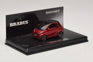 Mercedes Brabus Ultimate 120 Czerwony Minichamps 1:43 437032701 Metal — zdjęcie 2 z 5