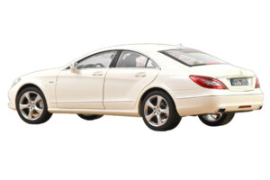 Mercedes CLS C218 Coupe Brilliant White Metallic Norev 1:18 183943 Metal — zdjęcie 3 z 3