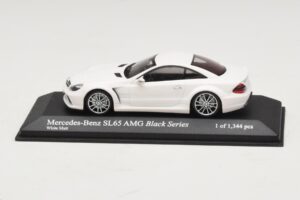 Mercedes SL65 AMG R230 Black Series Matowy Biały Minichamps 1:43 400038222 Metal