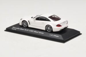 Mercedes SL65 AMG R230 Black Series Matowy Biały Minichamps 1:43 400038222 Metal — zdjęcie 3 z 4