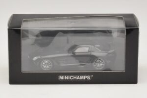 Mercedes SLS AMG C197 Black Series Czarny Metalik Minichamps 1:43 437033020 Metal — zdjęcie 4 z 4
